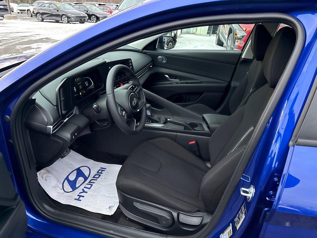 2026 Hyundai Elantra Preferred IVT in Bathurst, New Brunswick - 9 - w1024h768px