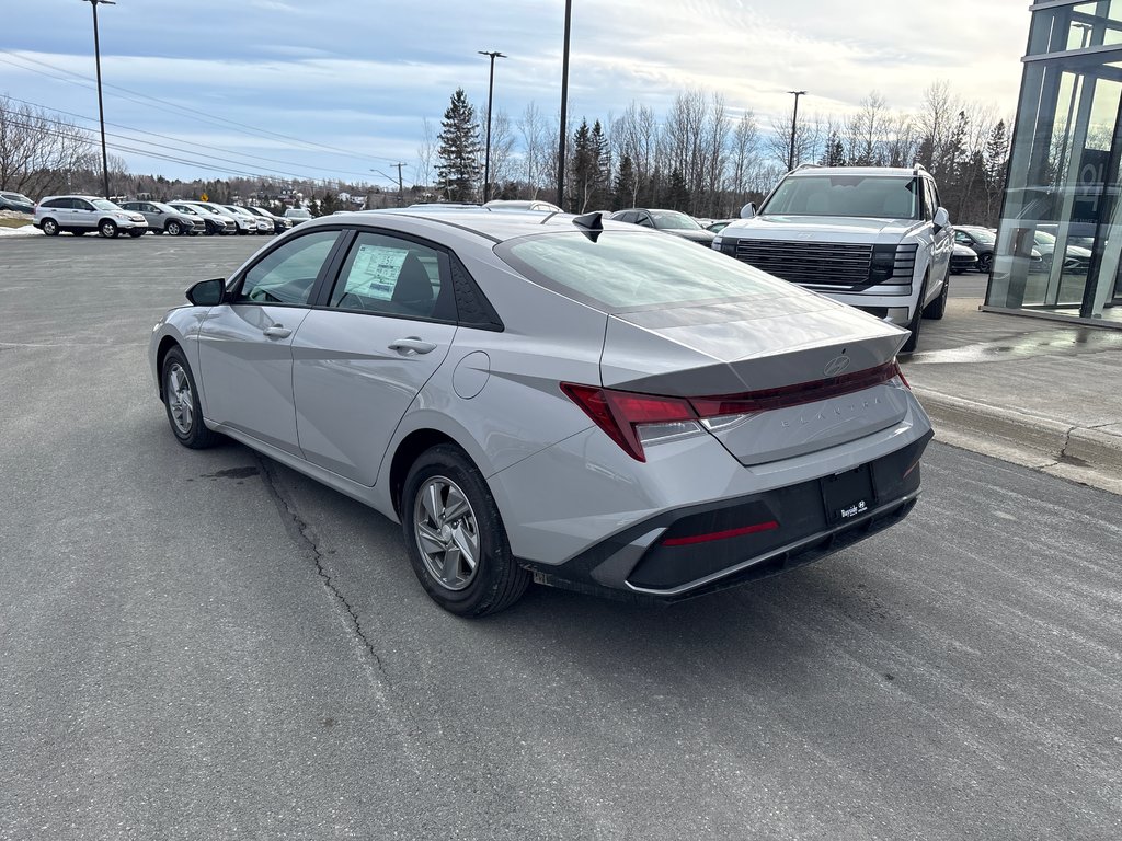 2026 Hyundai Elantra Essential IVT in Bathurst, New Brunswick - 11 - w1024h768px