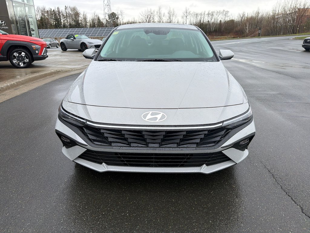 2026 Hyundai Elantra Preferred IVT w/Tech Pkg in Bathurst, New Brunswick - 3 - w1024h768px