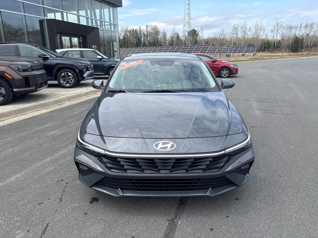 2026 Hyundai Elantra Preferred IVT in Bathurst, New Brunswick - 2 - w1024h768px
