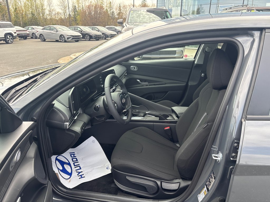 2026 Hyundai Elantra Preferred IVT in Bathurst, New Brunswick - 8 - w1024h768px