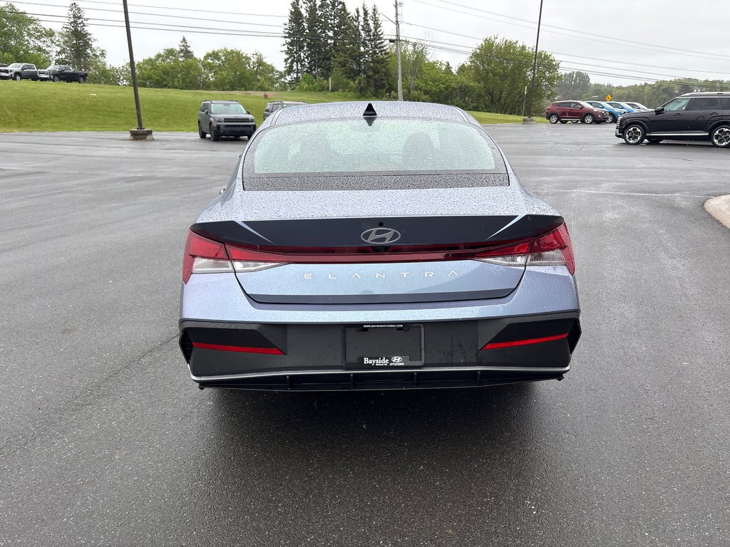 2026 Hyundai Elantra Preferred IVT in Bathurst, New Brunswick - 6 - w1024h768px