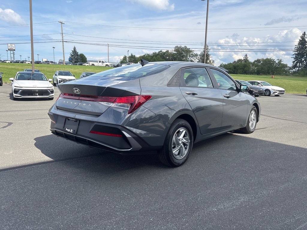 2026 Hyundai Elantra Essential IVT in Bathurst, New Brunswick - 7 - w1024h768px