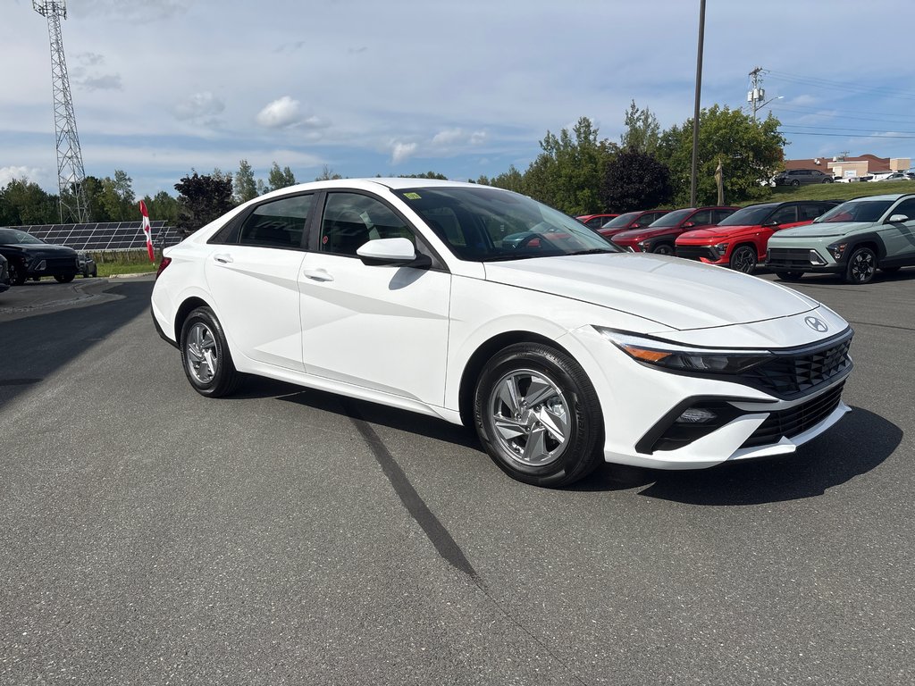 2026 Hyundai Elantra Essential IVT in Bathurst, New Brunswick - 5 - w1024h768px