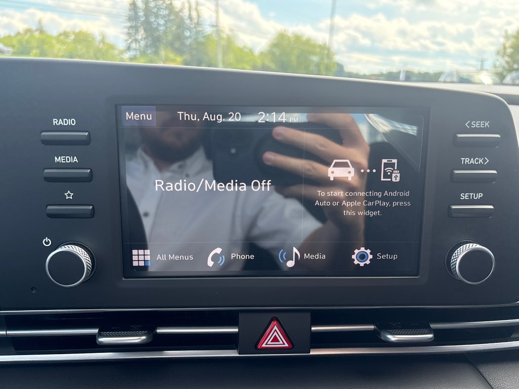 2026 Hyundai Elantra Essential IVT in Bathurst, New Brunswick - 14 - w1024h768px