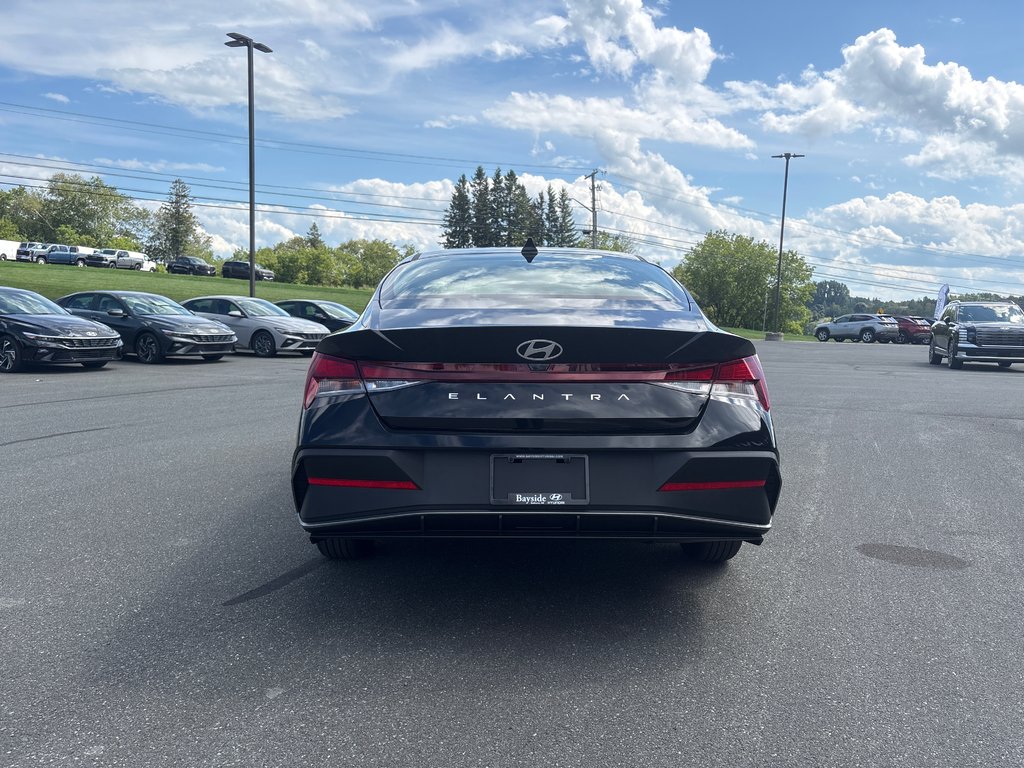 2026 Hyundai Elantra Essential IVT in Bathurst, New Brunswick - 7 - w1024h768px