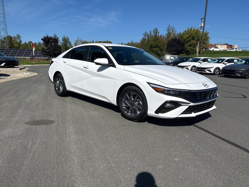 2026 Hyundai Elantra Preferred IVT in Bathurst, New Brunswick - 5 - w1024h768px