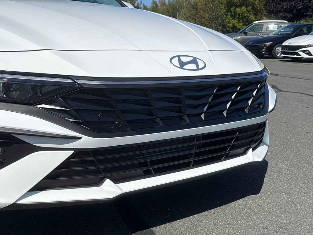 2026 Hyundai Elantra Preferred IVT in Bathurst, New Brunswick - 4 - w1024h768px
