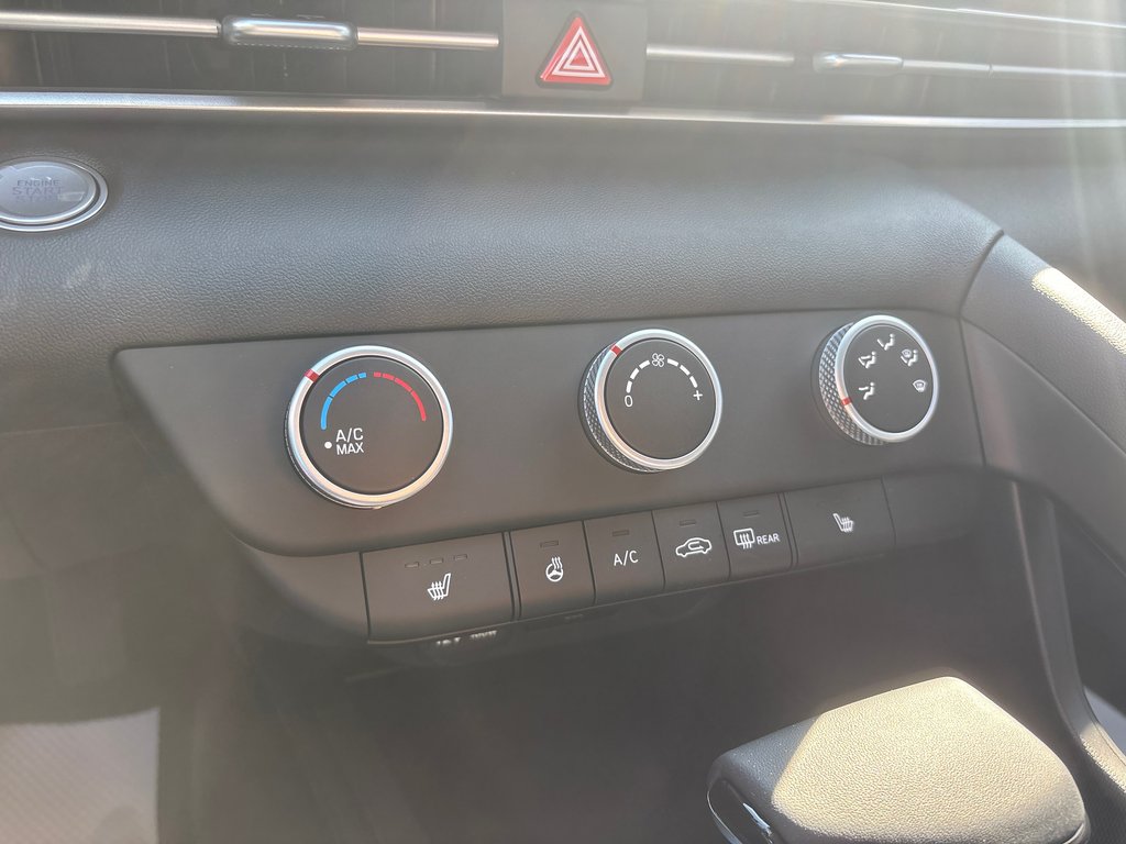 2026 Hyundai Elantra Preferred IVT in Bathurst, New Brunswick - 17 - w1024h768px