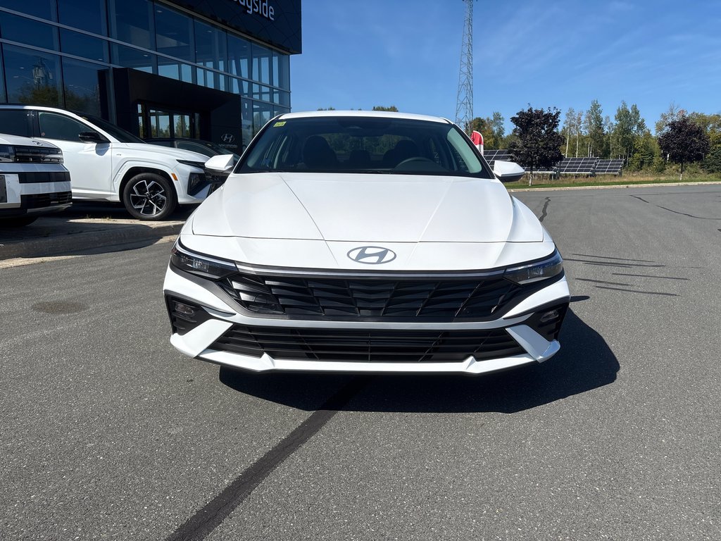 2026 Hyundai Elantra Preferred IVT in Bathurst, New Brunswick - 2 - w1024h768px