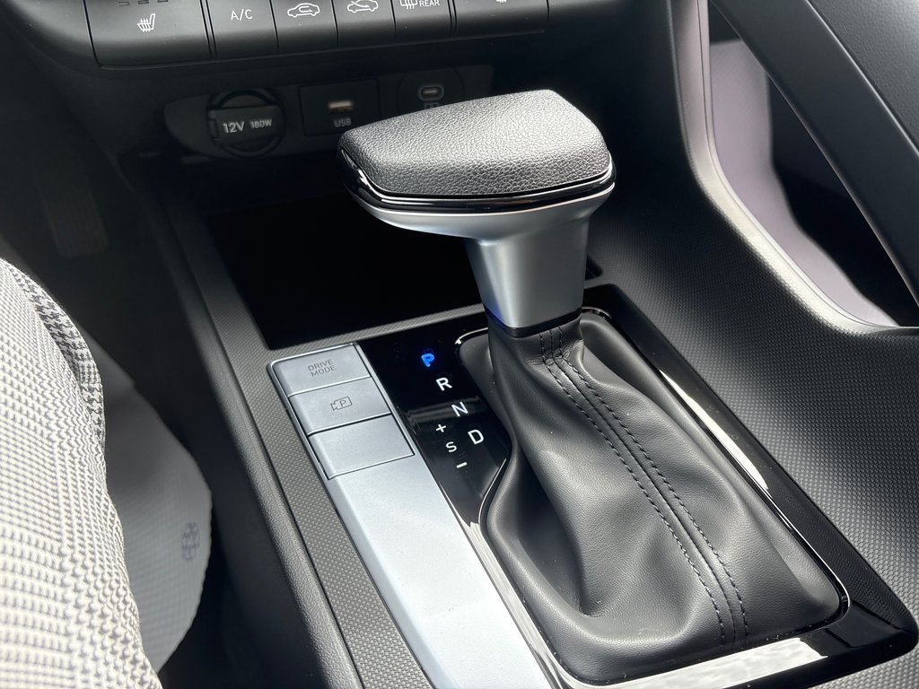 2026 Hyundai Elantra Essential IVT in Bathurst, New Brunswick - 18 - w1024h768px