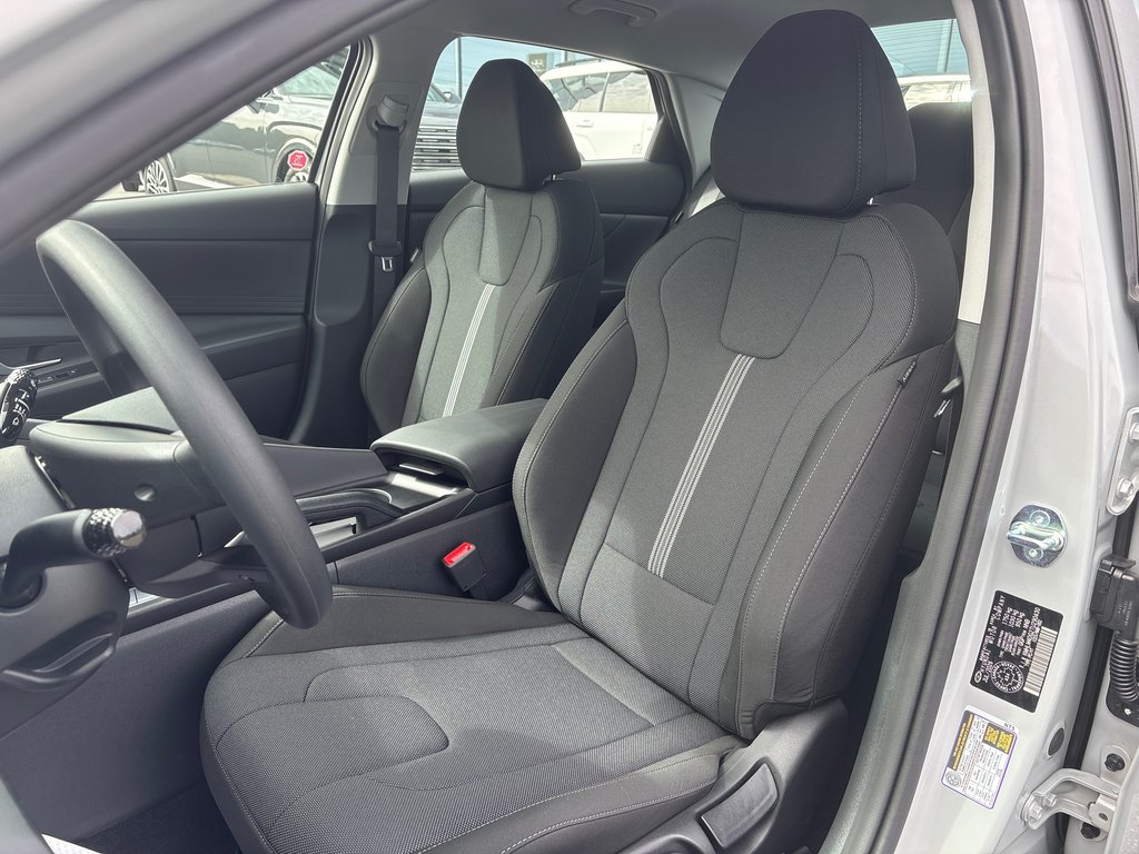 2026 Hyundai Elantra Essential IVT in Bathurst, New Brunswick - 11 - w1024h768px