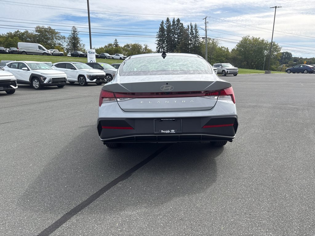 2026 Hyundai Elantra Essential IVT in Bathurst, New Brunswick - 8 - w1024h768px