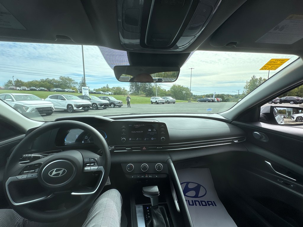 2026 Hyundai Elantra Essential IVT in Bathurst, New Brunswick - 19 - w1024h768px