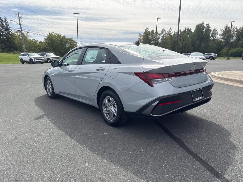2026 Hyundai Elantra Essential IVT in Bathurst, New Brunswick - 9 - w1024h768px