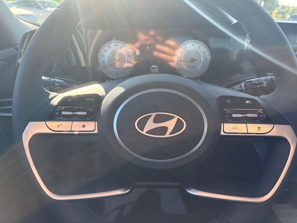 2026 Hyundai Elantra Luxury IVT in Bathurst, New Brunswick - 15 - w1024h768px