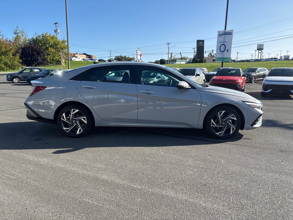 2026 Hyundai Elantra Luxury IVT in Bathurst, New Brunswick - 6 - w1024h768px