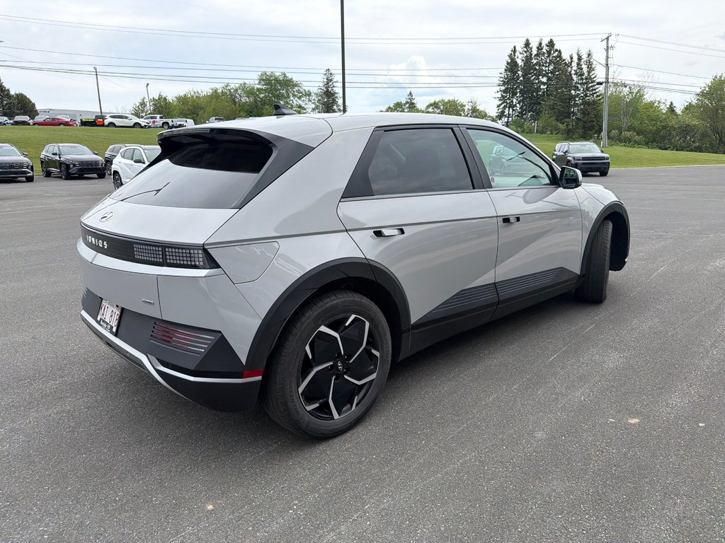 2023 Hyundai IONIQ 5 Preferred in Bathurst, New Brunswick - 5 - w1024h768px