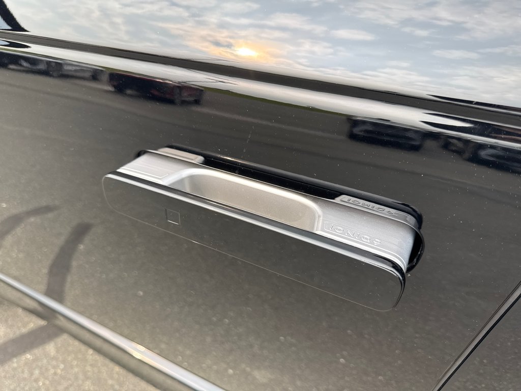 2026 Hyundai IONIQ 9 Preferred + AWD w/Ultimate Calligraphy Pkg in Bathurst, New Brunswick - 16 - w1024h768px