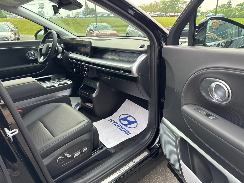 2026 Hyundai IONIQ 9 Preferred + AWD w/Ultimate Calligraphy Pkg in Bathurst, New Brunswick - 14 - w1024h768px