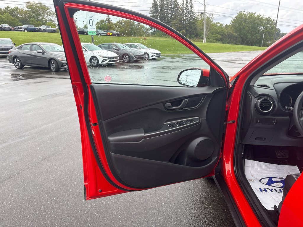 Hyundai Kona Essential 2019 à Bathurst, Nouveau-Brunswick - 15 - w1024h768px