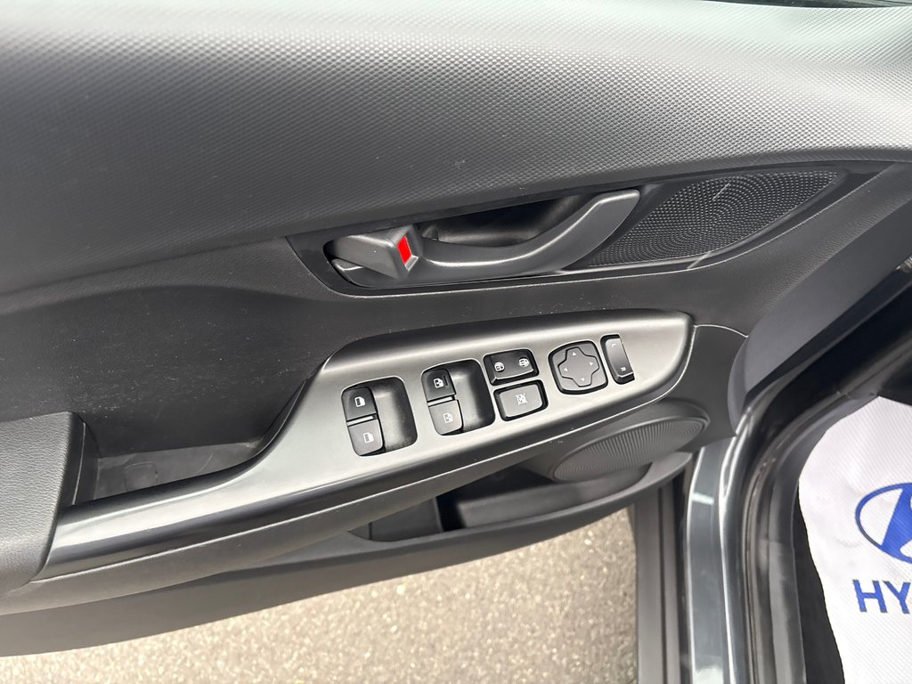 2020 Hyundai Kona Preferred in Bathurst, New Brunswick - 10 - w1024h768px