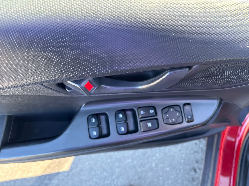 Hyundai Kona Essential 2020 à Bathurst, Nouveau-Brunswick - 11 - w1024h768px