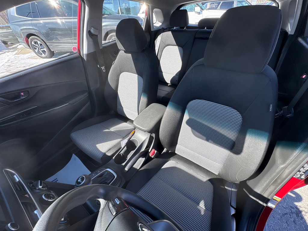 Hyundai Kona Essential 2020 à Bathurst, Nouveau-Brunswick - 14 - w1024h768px