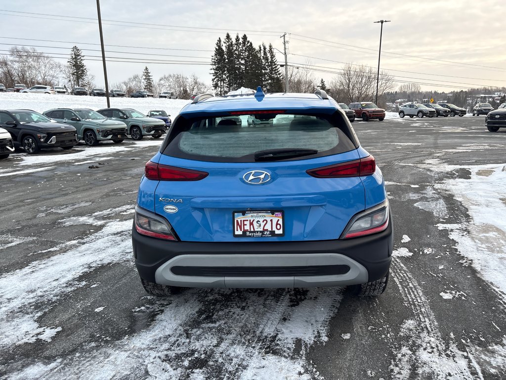 Hyundai Kona Essential 2022 à Bathurst, Nouveau-Brunswick - 6 - w1024h768px