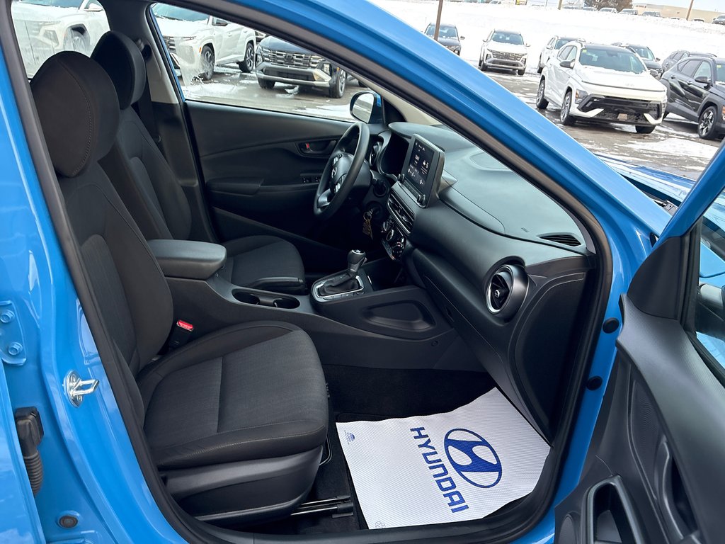 Hyundai Kona Essential 2022 à Bathurst, Nouveau-Brunswick - 11 - w1024h768px