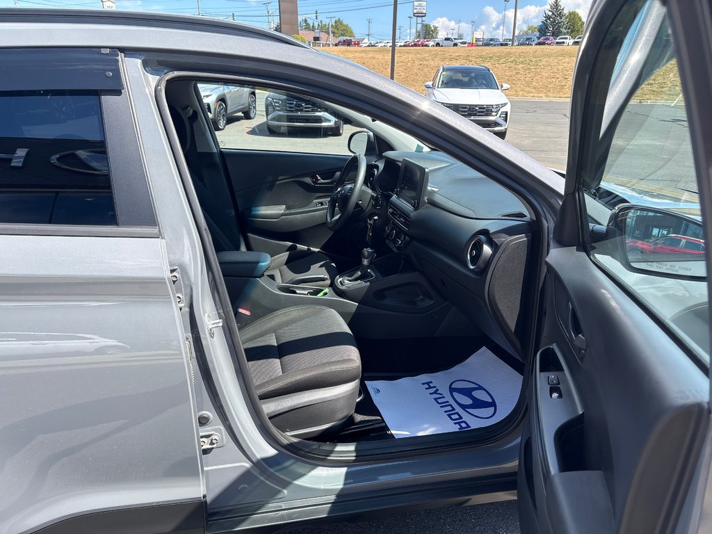 Hyundai Kona Essential 2022 à Bathurst, Nouveau-Brunswick - 15 - w1024h768px