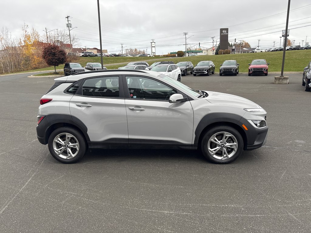 2022 Hyundai Kona Preferred in Bathurst, New Brunswick - 4 - w1024h768px