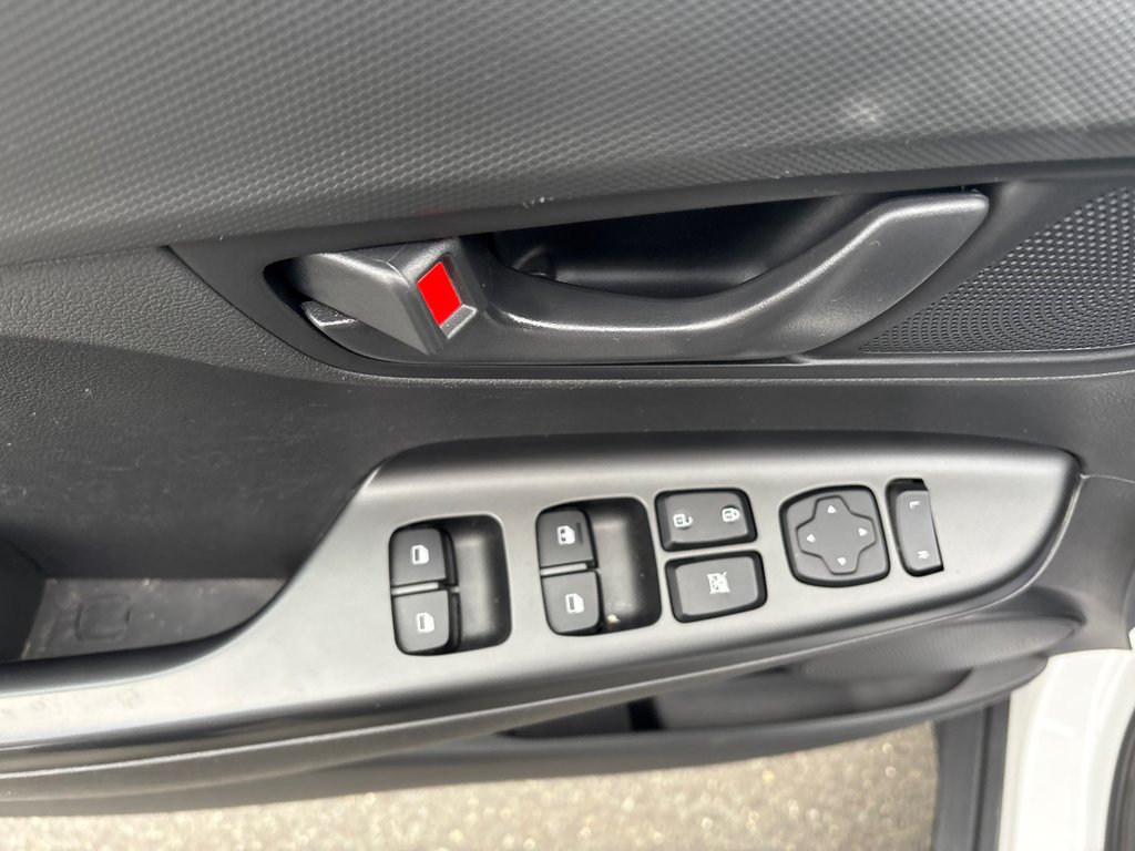 2022 Hyundai Kona Essential in Bathurst, New Brunswick - 11 - w1024h768px
