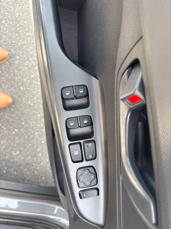 Hyundai Kona Essential 2022 à Bathurst, Nouveau-Brunswick - 11 - w1024h768px