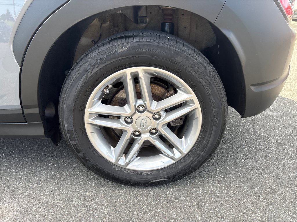 Hyundai Kona Essential 2022 à Bathurst, Nouveau-Brunswick - 9 - w1024h768px