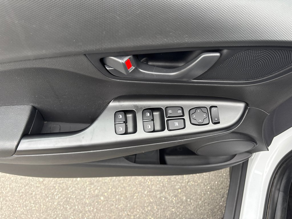 2023 Hyundai Kona Essential in Bathurst, New Brunswick - 7 - w1024h768px