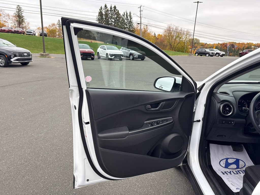 2023 Hyundai Kona Essential in Bathurst, New Brunswick - 6 - w1024h768px
