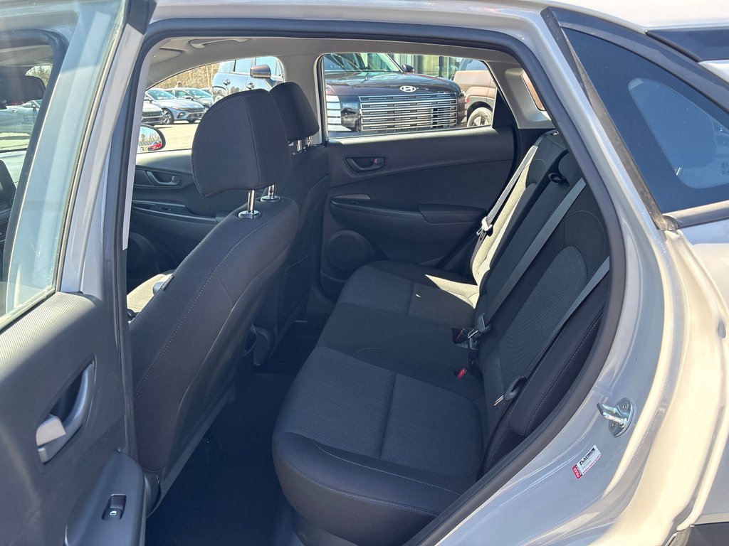 2023 Hyundai Kona Preferred in Bathurst, New Brunswick - 11 - w1024h768px