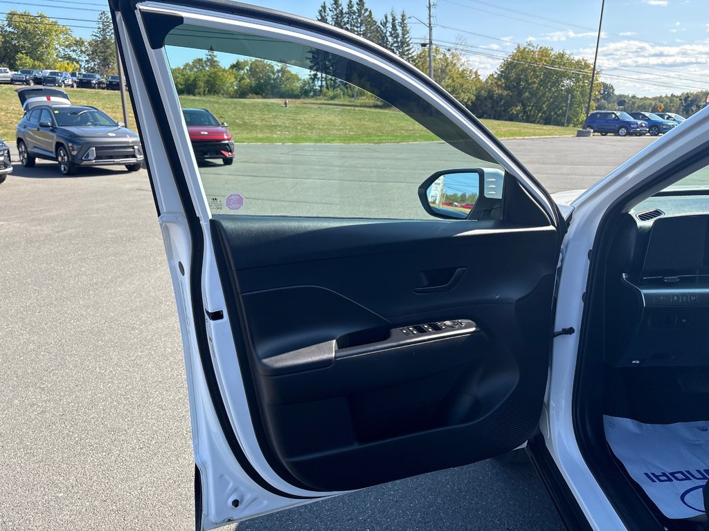 2024 Hyundai Kona Essential in Bathurst, New Brunswick - 7 - w1024h768px