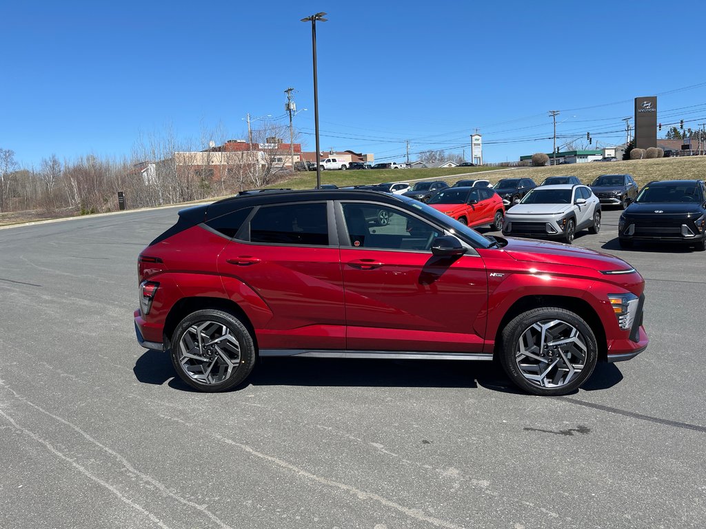 Hyundai Kona 1.6T N Line AWD w/Two-Tone Roof 2025 à Bathurst, Nouveau-Brunswick - 5 - w1024h768px