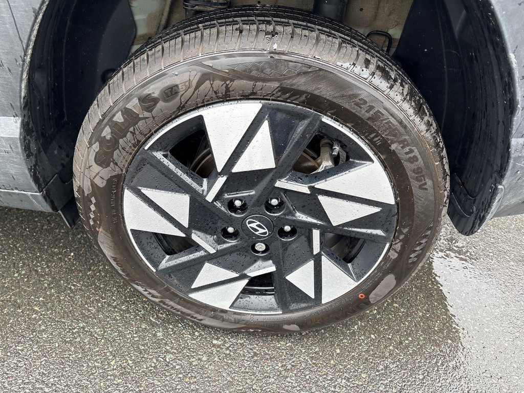 2026 Hyundai Kona Preferred in Bathurst, New Brunswick - 13 - w1024h768px