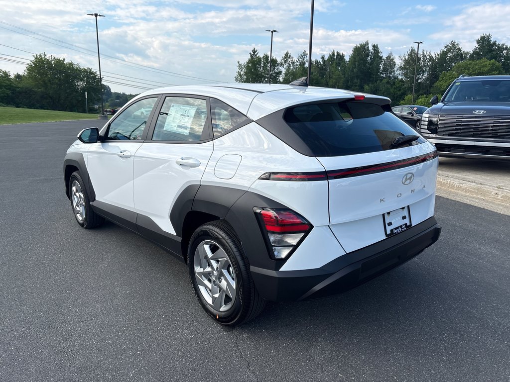 2026 Hyundai Kona 2.0L Essential FWD in Bathurst, New Brunswick - 6 - w1024h768px