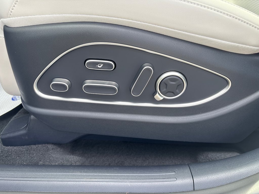 2027 Hyundai Palisade Hybrid Ultimate Calligraphy AWD in Bathurst, New Brunswick - 13 - w1024h768px