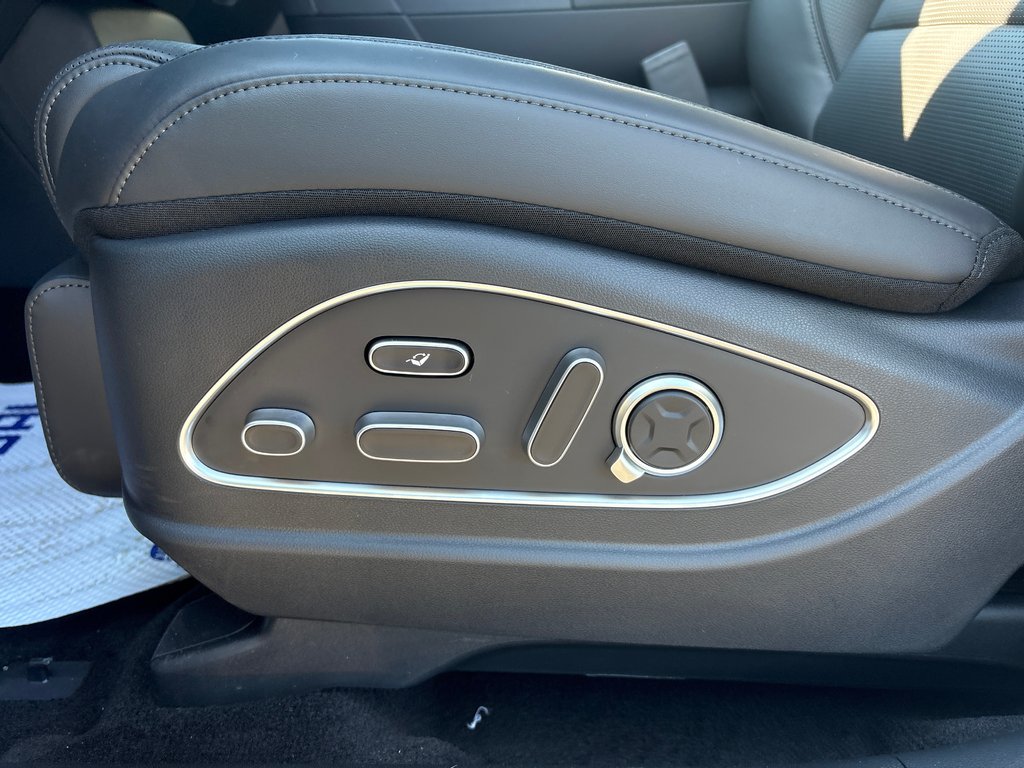 2026 Hyundai Palisade Ultimate Calligraphy AWD in Bathurst, New Brunswick - 14 - w1024h768px