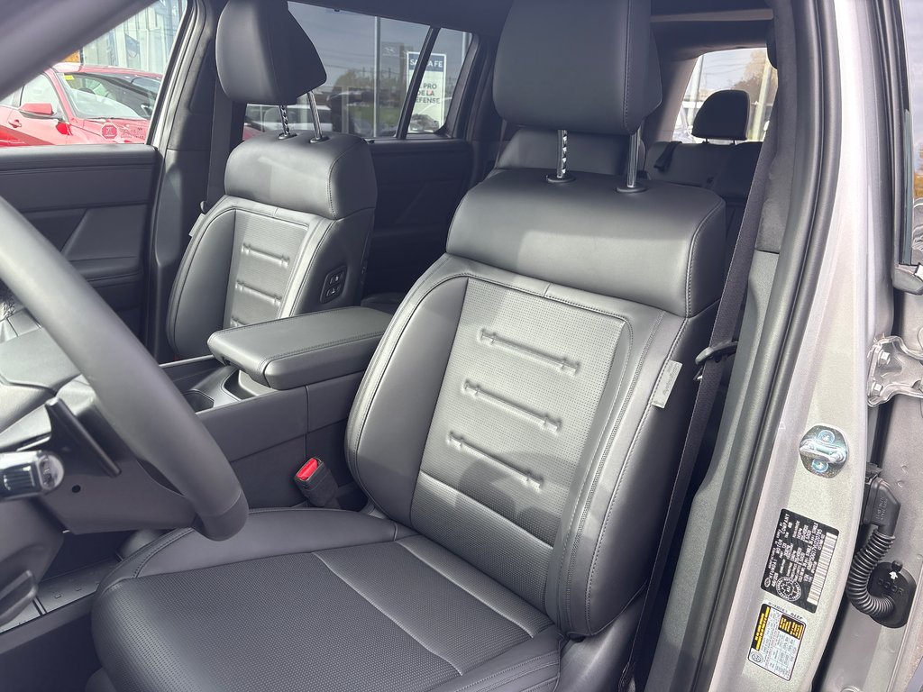 2027 Hyundai Santa Fe Hybrid Ultimate Calligraphy AWD in Bathurst, New Brunswick - 9 - w1024h768px