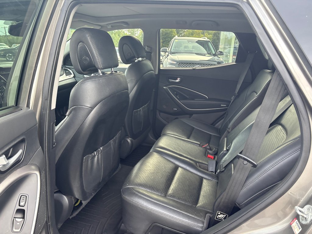 2014 Hyundai Santa Fe Sport Limited in Bathurst, New Brunswick - 10 - w1024h768px