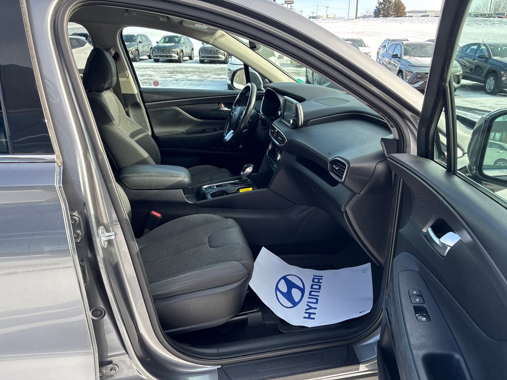 2019 Hyundai Santa Fe Preferred in Bathurst, New Brunswick - 12 - w1024h768px