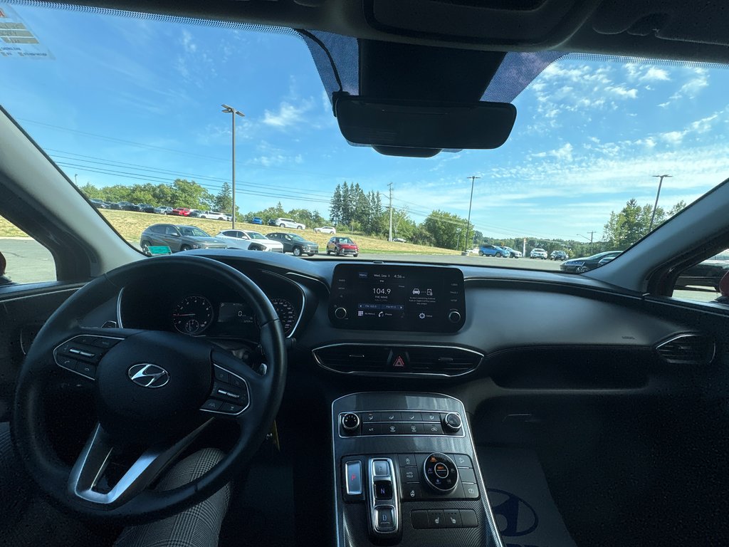 2022 Hyundai Santa Fe Essential in Bathurst, New Brunswick - 21 - w1024h768px