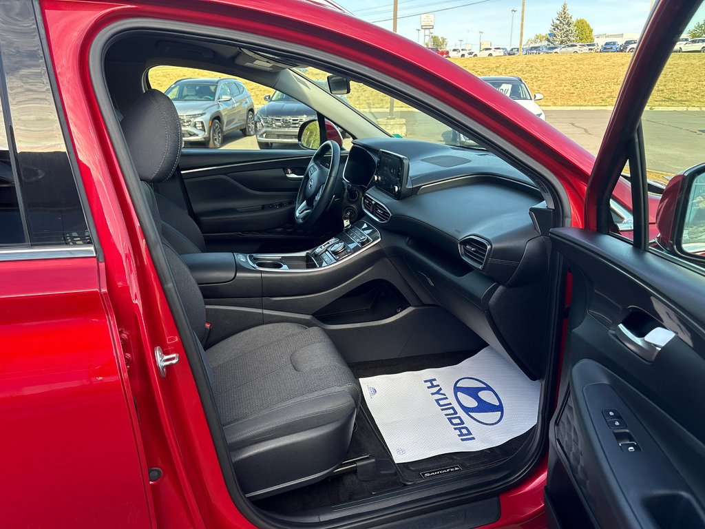 2022 Hyundai Santa Fe Essential in Bathurst, New Brunswick - 12 - w1024h768px