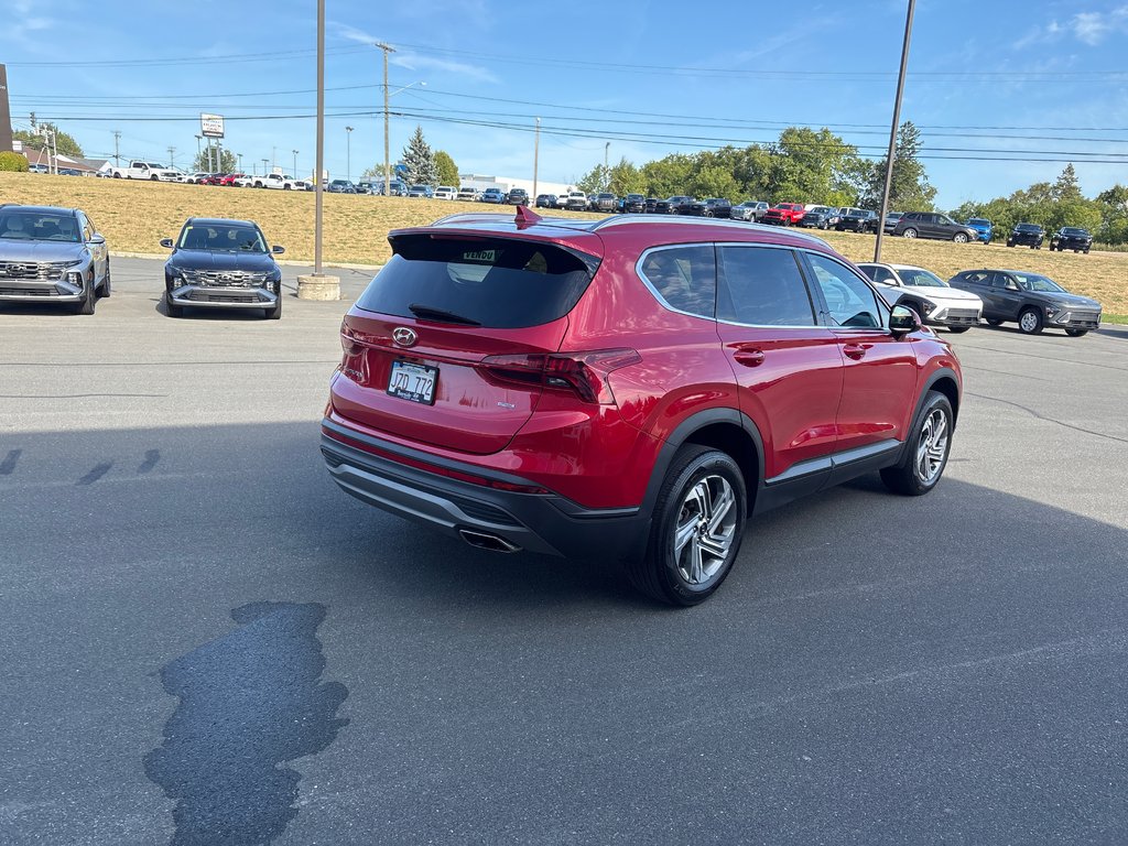2022 Hyundai Santa Fe Essential in Bathurst, New Brunswick - 5 - w1024h768px